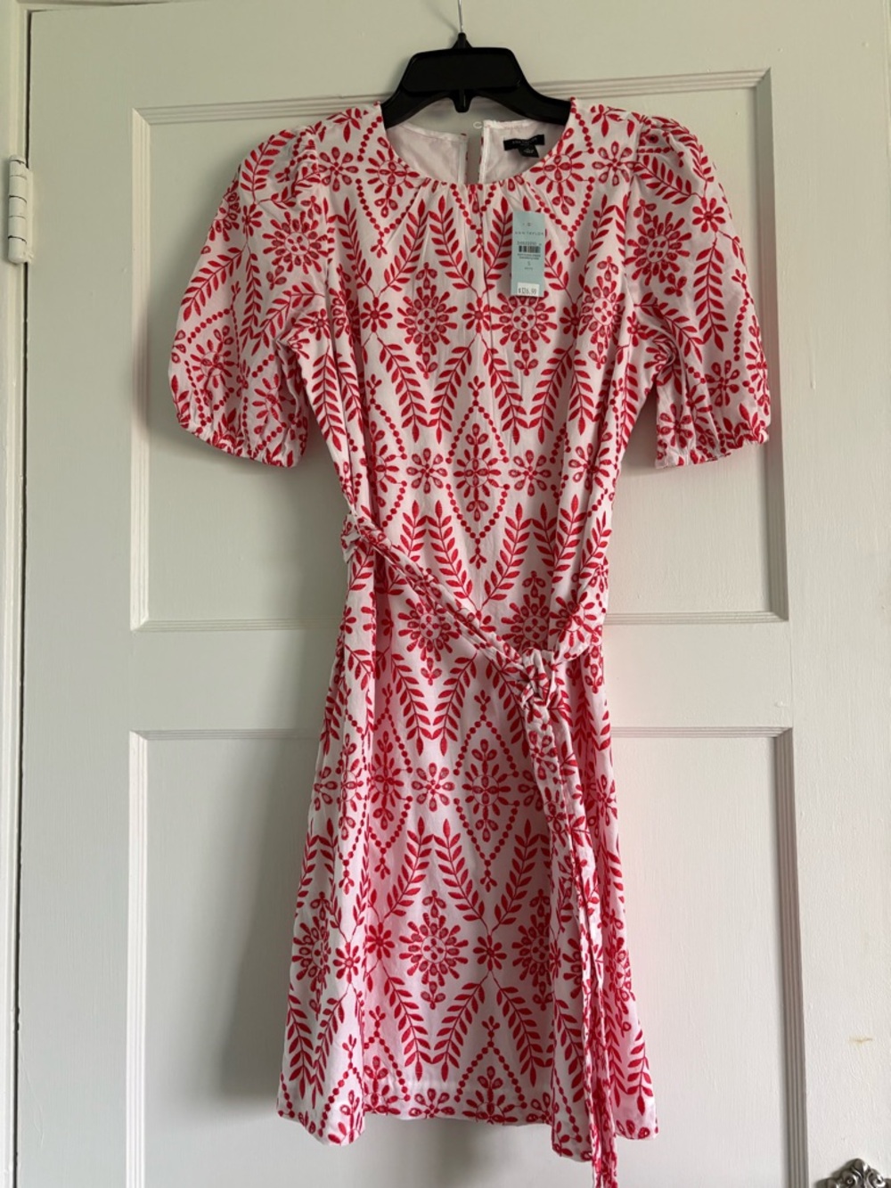 Ann Taylor White and Red Floral Midi Dress with Tie Waist
